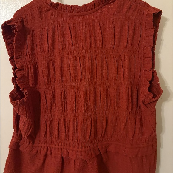 Women's Rust Ruffled Top - Picture 2 of 3